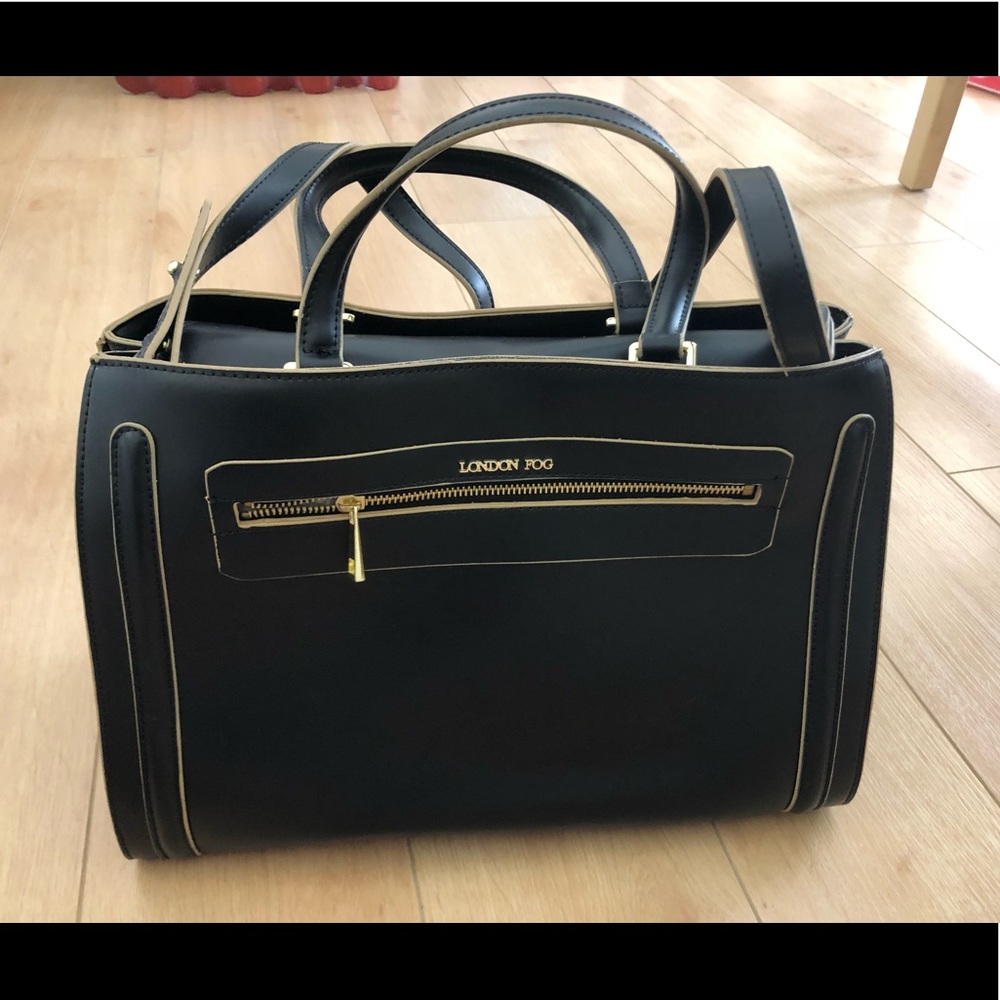 Never used! Super big London Fog black bag